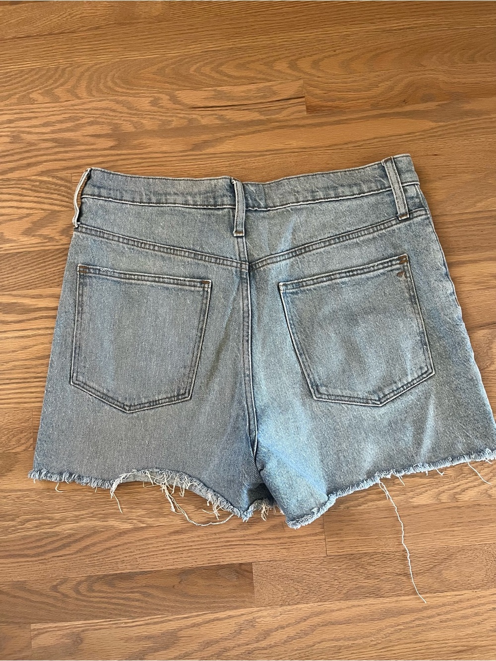 Lot of Four High Rise Denim Shorts - Mixed Washes size 31 - Picture 6 of 16